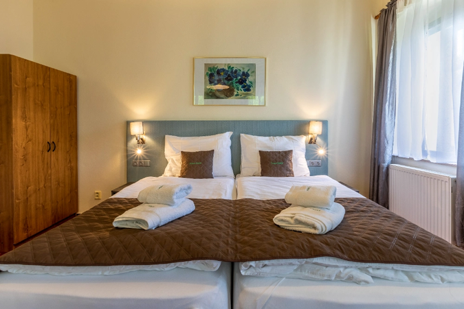 Standard 4-Bed Room with Extra Bed